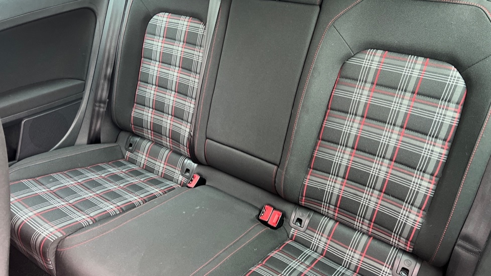 Used Volkswagen Golf 2017 for sale - 76881924: Photo 15