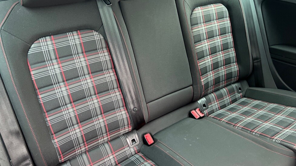 Used Volkswagen Golf 2017 for sale - 76881924: Photo 36