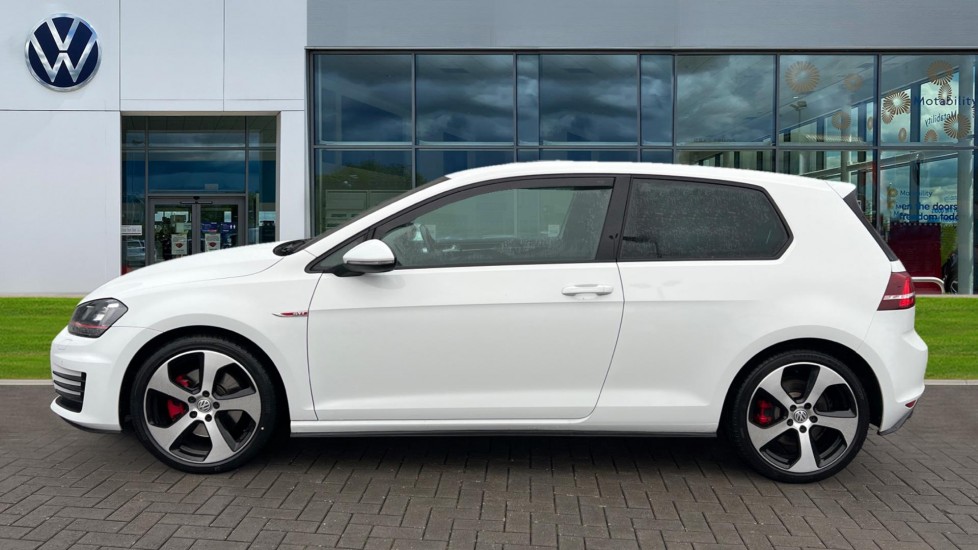 Used Volkswagen Golf 2017 for sale - 76881924: Photo 9