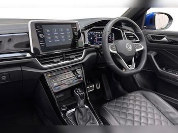 Used Volkswagen T-Roc 2025 for sale - 76874100: Photo