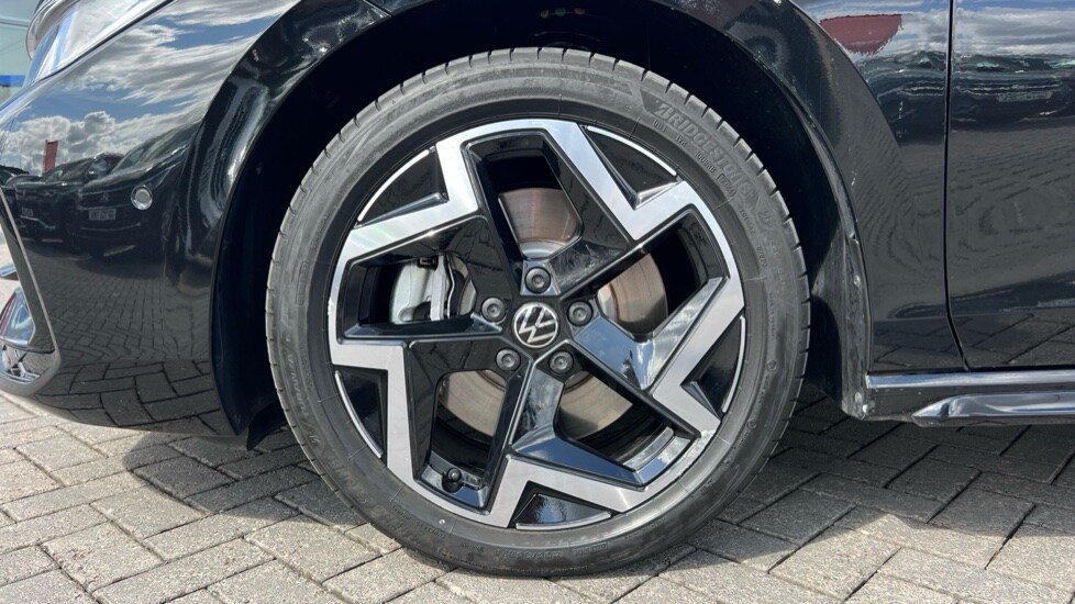 Used Volkswagen Passat 2025 for sale - 76021898: Photo 19