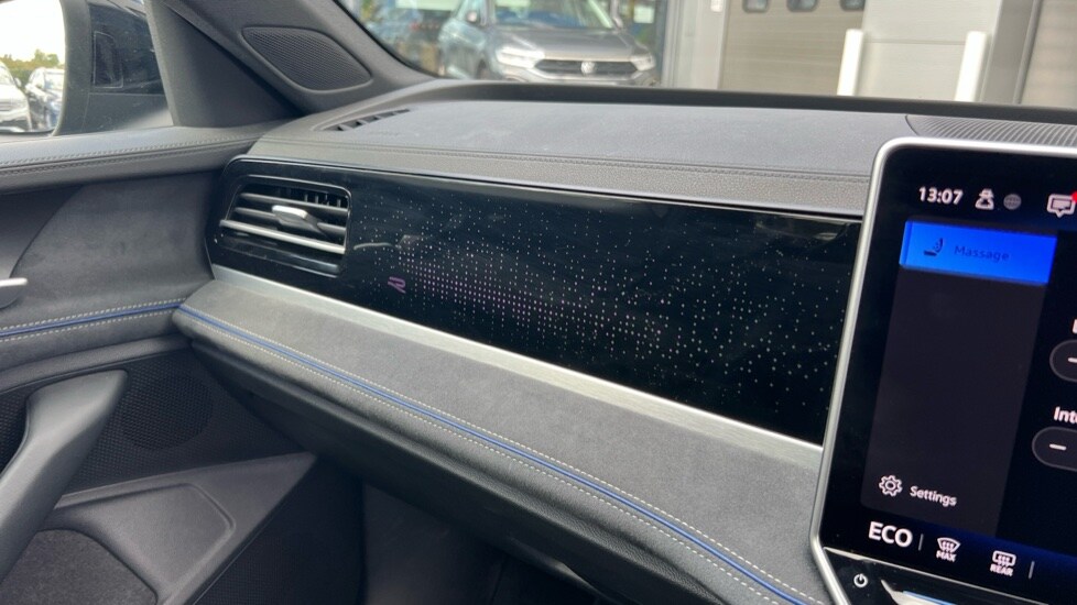 Used Volkswagen Passat 2025 for sale - 76021898: Photo 41