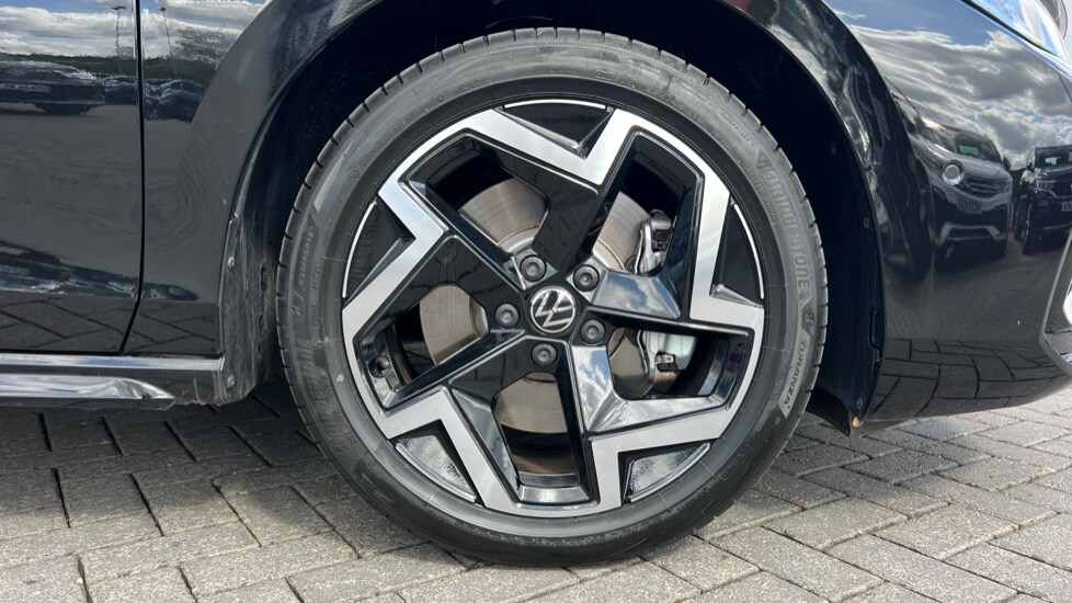 Used Volkswagen Passat 2025 for sale - 76021898: Photo 5