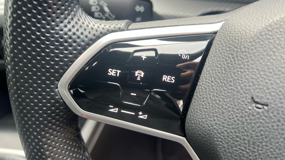 Used Volkswagen Golf 2020 for sale - 76452153: Photo 30