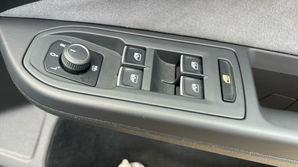 Used Volkswagen Golf 2020 for sale - 76452153: Photo 32