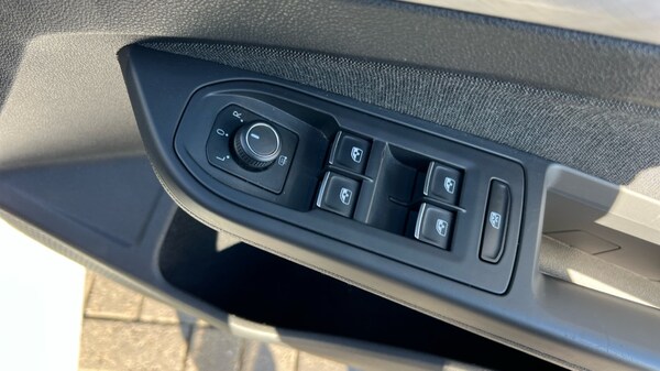 Used Volkswagen Golf 2022 for sale - 75664897: Photo 44