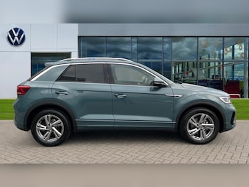 Used Volkswagen T-Roc 2025 for sale - 76452265: Photo