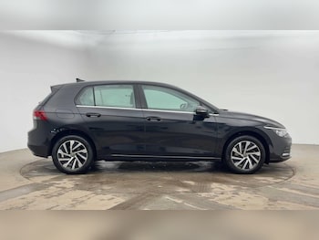 Used Volkswagen Golf 2022 for sale - 76901472: Photo