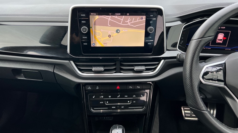 Used Volkswagen T-Roc 2022 for sale - 77042903: Photo 13