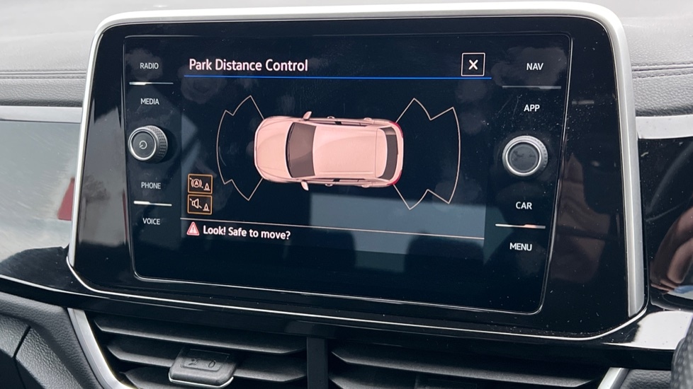 Used Volkswagen T-Roc 2022 for sale - 77042903: Photo 23