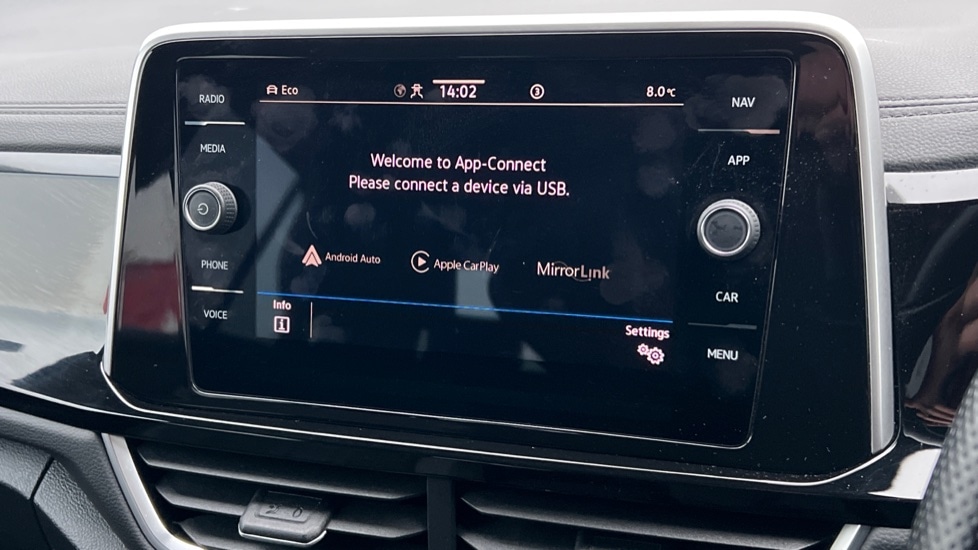 Used Volkswagen T-Roc 2022 for sale - 77042903: Photo 24