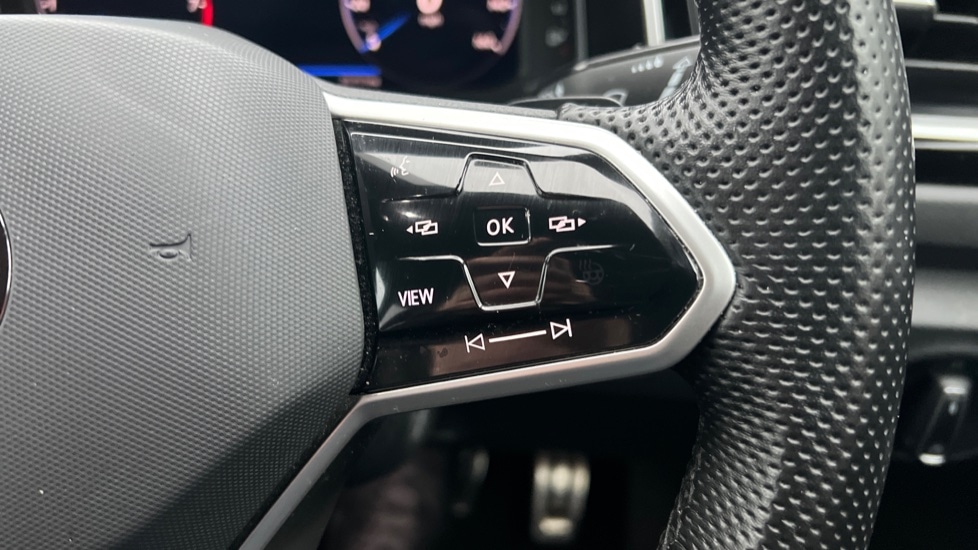 Used Volkswagen T-Roc 2022 for sale - 77042903: Photo 31