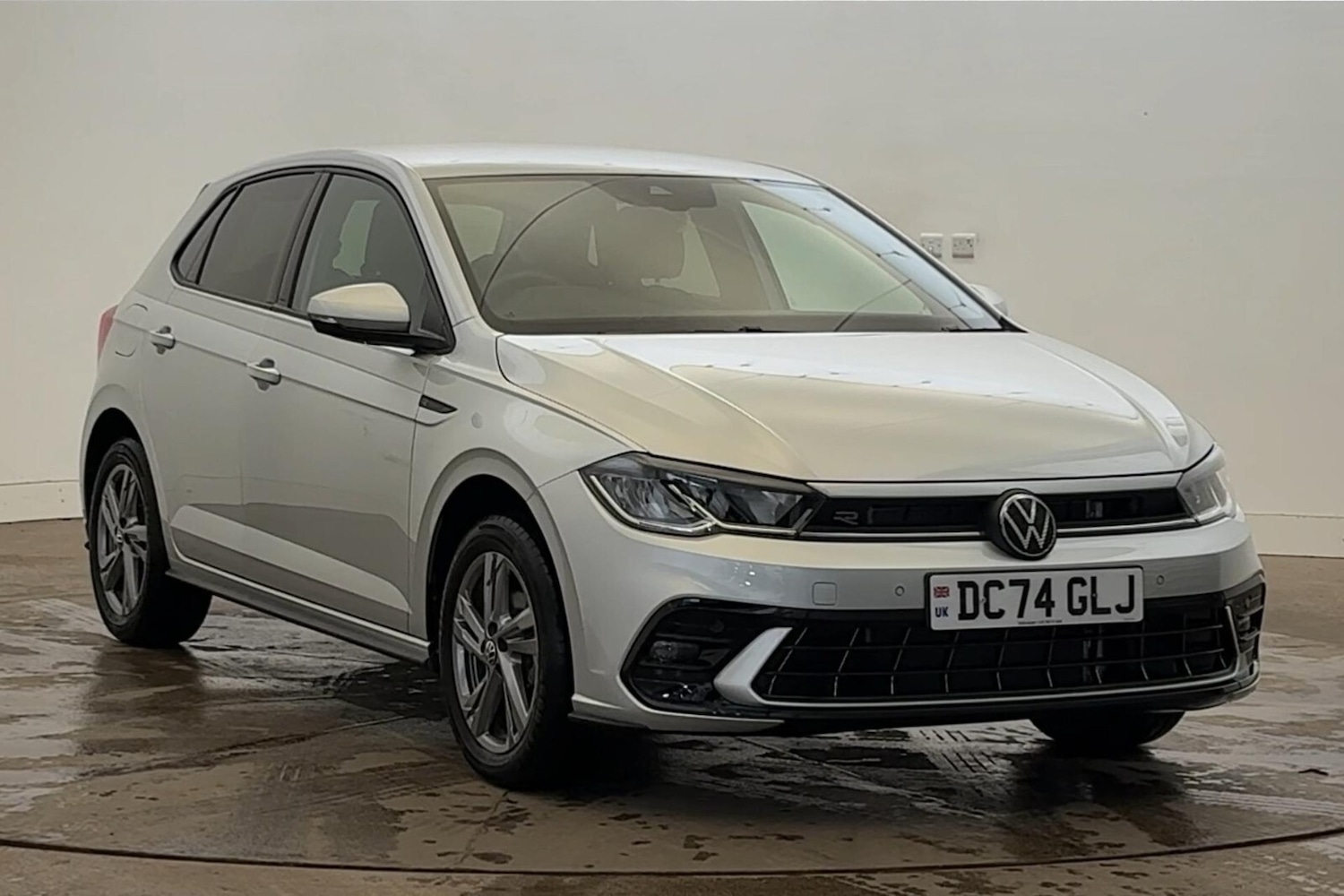 Used Volkswagen Polo 2025 for sale - 76479777: Photo 1