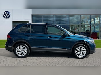 Used Volkswagen Tiguan 2022 for sale - 75652815: Photo