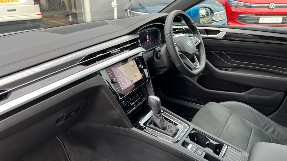 Used Volkswagen Arteon 2024 for sale - 76452297: Photo 2