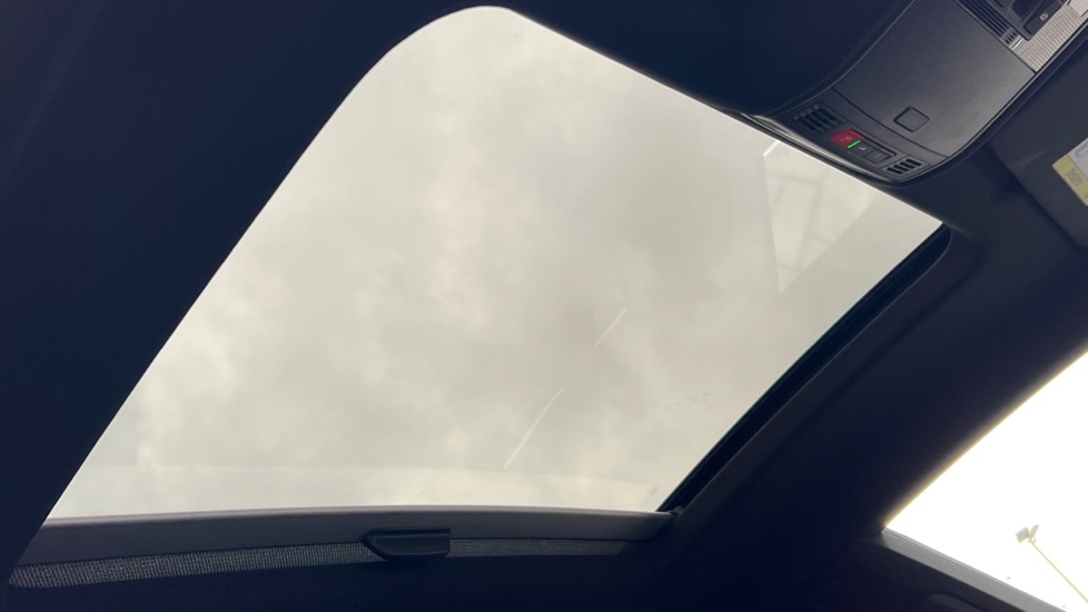 Used Volkswagen Arteon 2024 for sale - 76452297: Photo 35