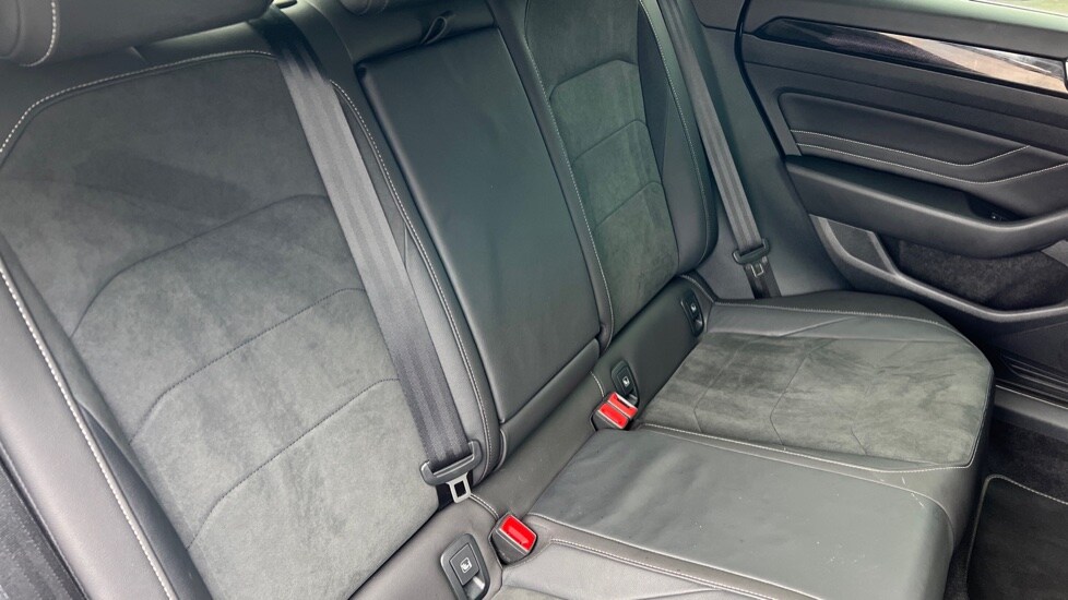 Used Volkswagen Arteon 2024 for sale - 76452297: Photo 38