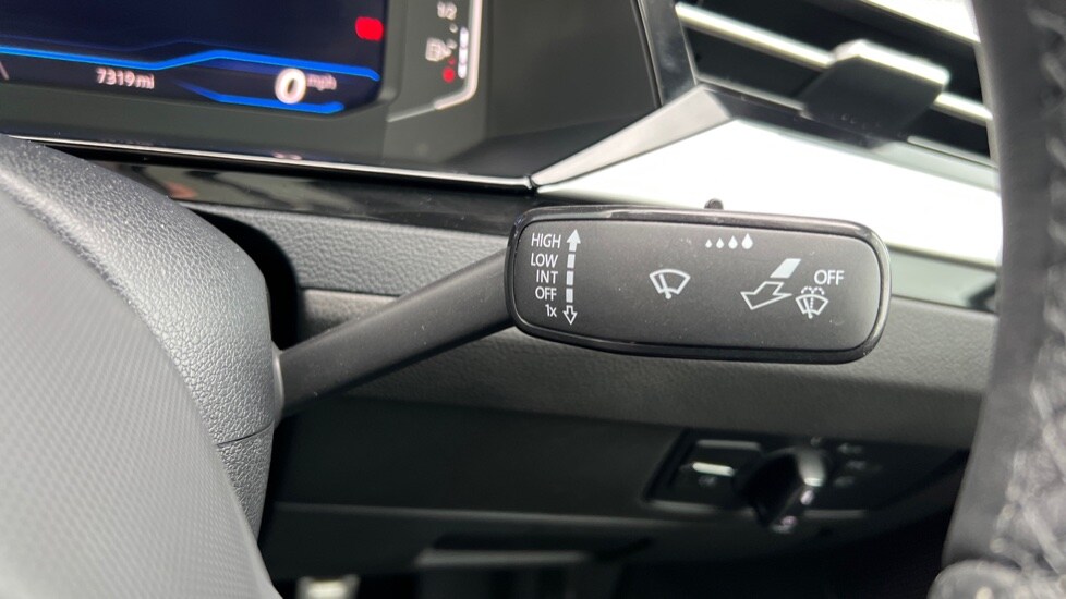 Used Volkswagen Arteon 2024 for sale - 76452297: Photo 40