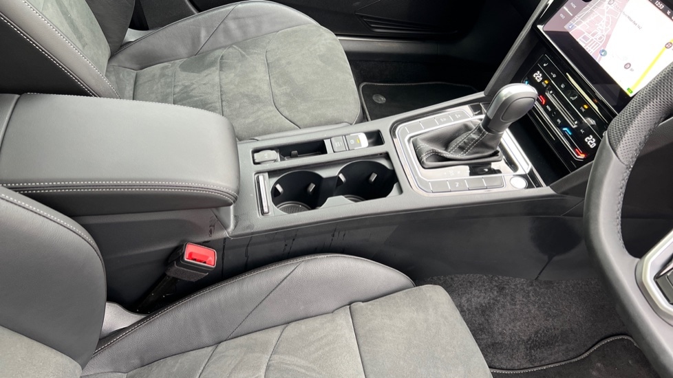 Used Volkswagen Arteon 2024 for sale - 76452297: Photo 43