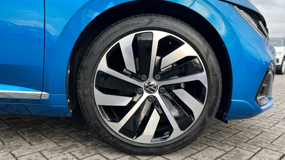 Used Volkswagen Arteon 2024 for sale - 76452297: Photo 5