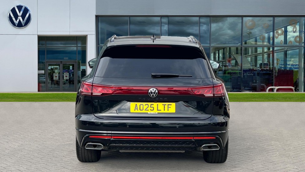 Used Volkswagen Touareg 2025 for sale - 76095972: Photo 11
