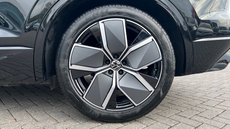 Used Volkswagen Touareg 2025 for sale - 76095972: Photo 20