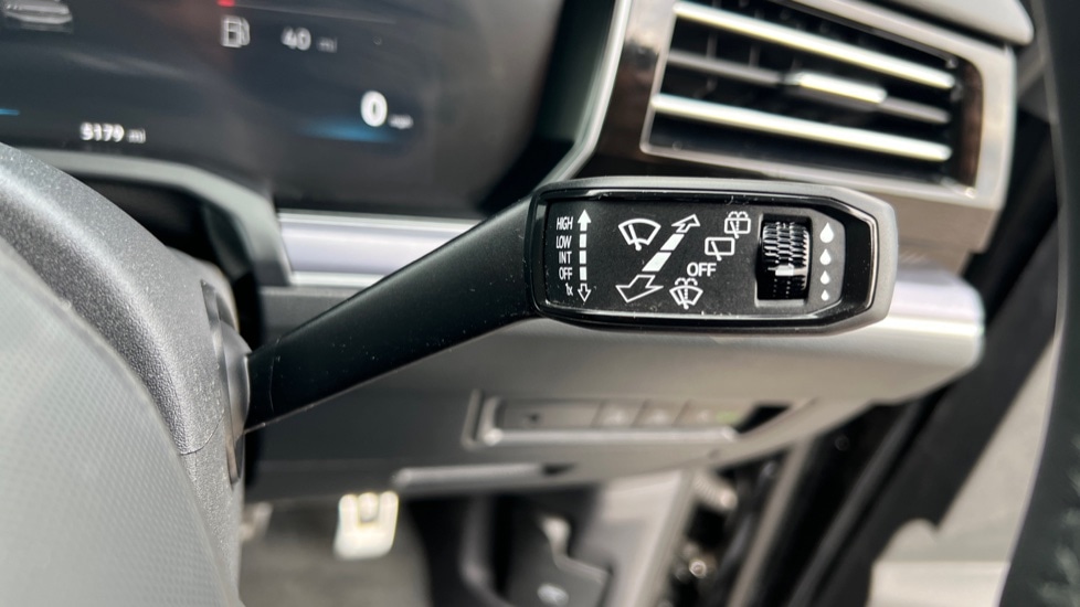 Used Volkswagen Touareg 2025 for sale - 76095972: Photo 40