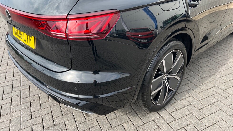 Used Volkswagen Touareg 2025 for sale - 76095972: Photo 48
