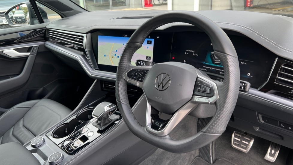 Used Volkswagen Touareg 2025 for sale - 76095972: Photo 6