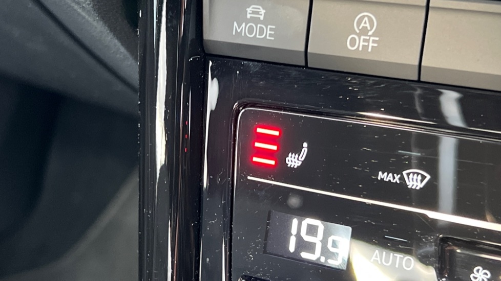 Used Volkswagen T-Roc 2025 for sale - 76773298: Photo 46