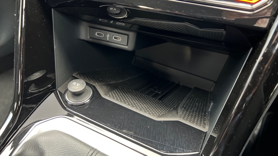 Used Volkswagen T-Roc 2025 for sale - 76773298: Photo 53