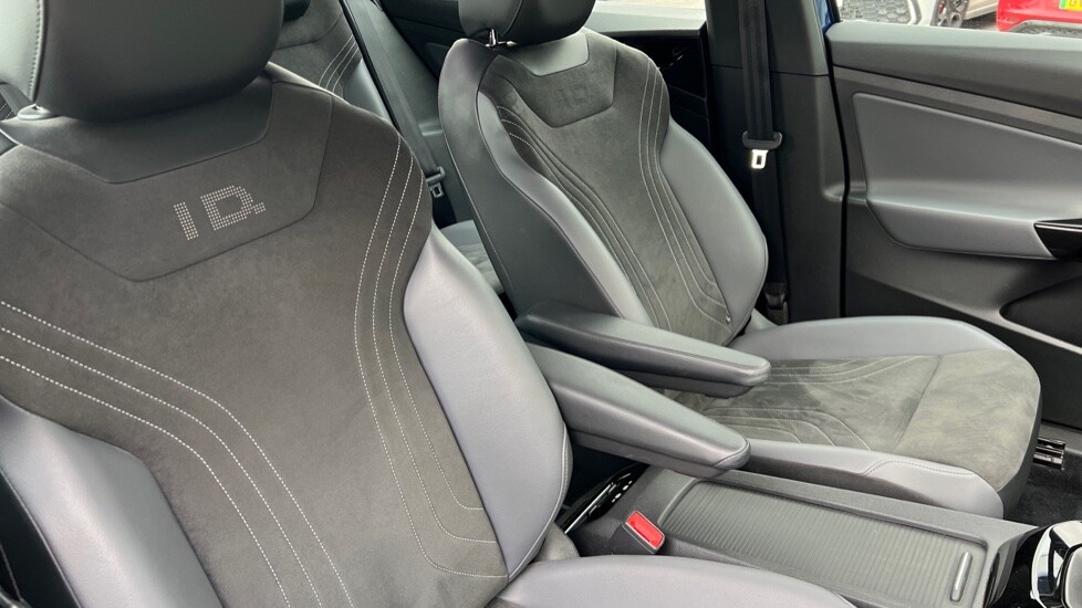 Used Volkswagen ID.4 2022 for sale - 76350794: Photo 44