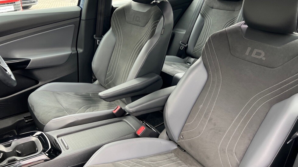 Used Volkswagen ID.4 2022 for sale - 76350794: Photo 45