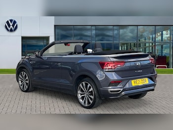 Used Volkswagen T-Roc 2021 for sale - 76691559: Photo
