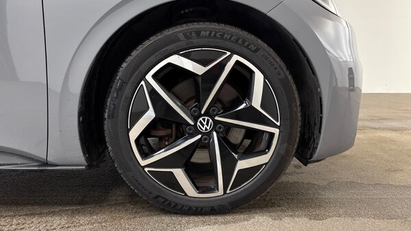 Used Volkswagen ID.3 2021 for sale - 76338892: Photo 5