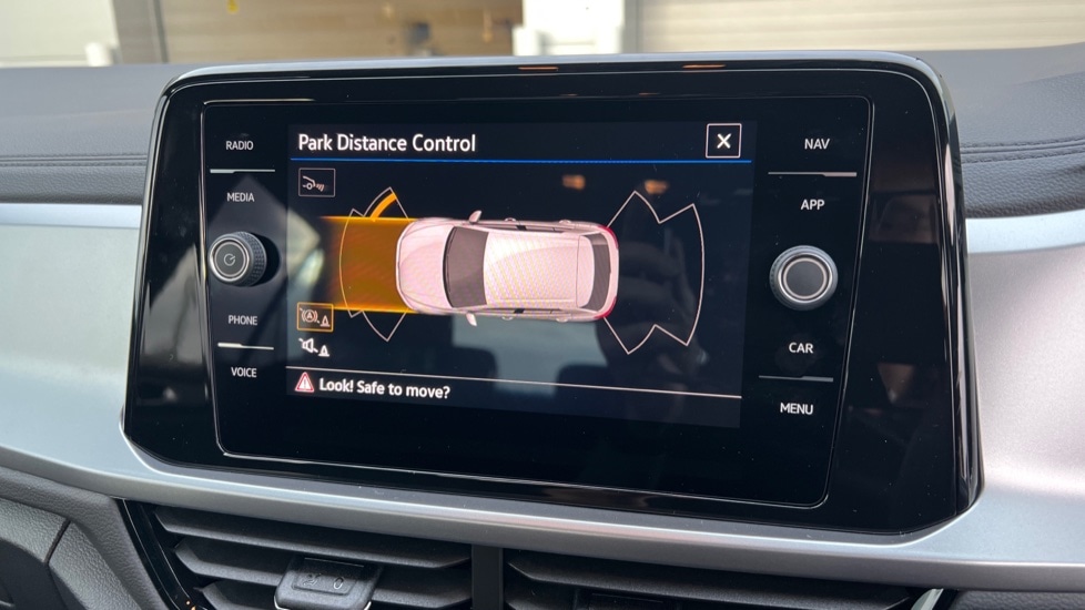 Used Volkswagen T-Roc 2025 for sale - 77067925: Photo 23