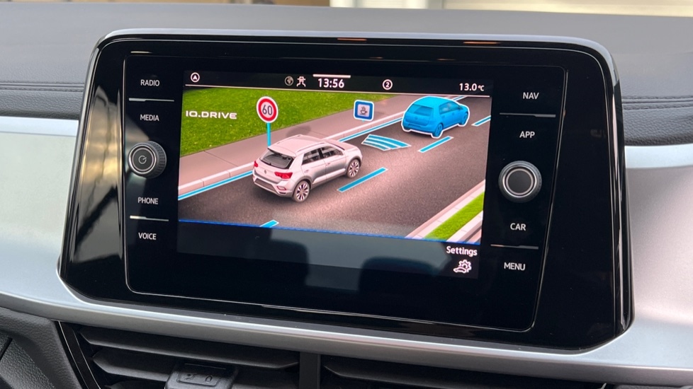 Used Volkswagen T-Roc 2025 for sale - 77067925: Photo 25