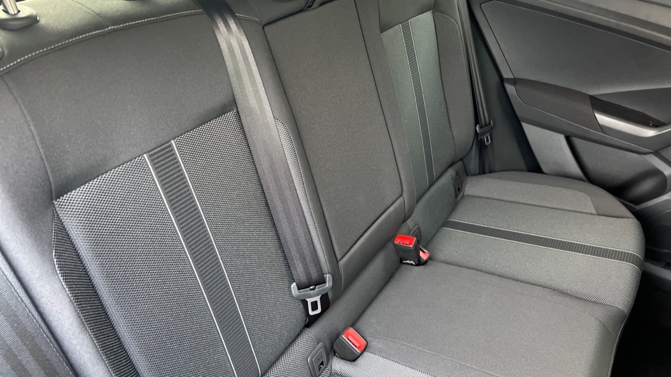 Used Volkswagen T-Roc 2025 for sale - 77067925: Photo 38