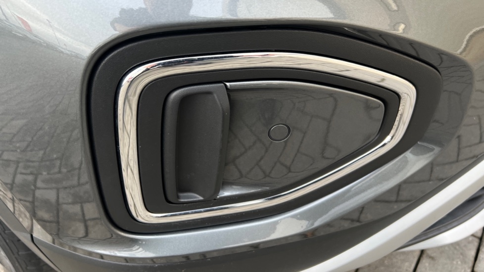 Used Volkswagen T-Roc 2025 for sale - 77067925: Photo 49