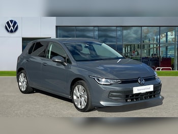 Volkswagen - Golf