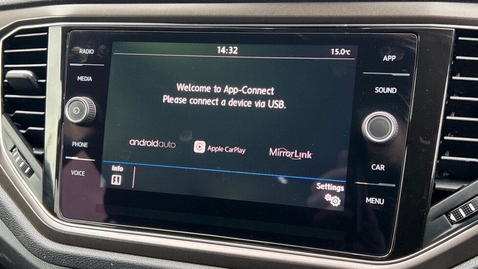 Used Volkswagen T-Roc 2019 for sale - 76523573: Photo 23