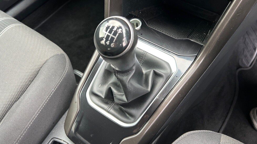 Used Volkswagen T-Roc 2019 for sale - 76523573: Photo 34