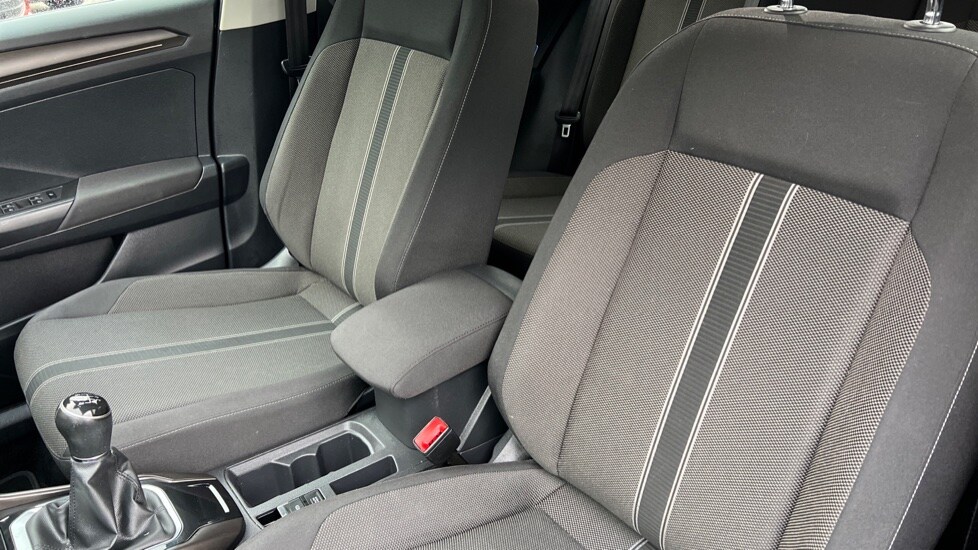 Used Volkswagen T-Roc 2019 for sale - 76523573: Photo 37