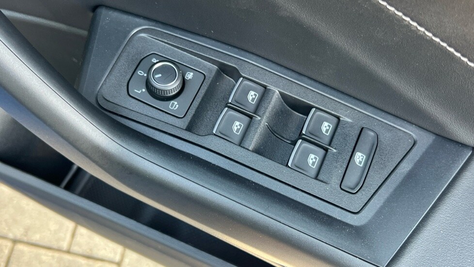 Vehicle 33