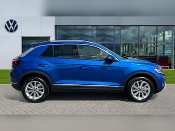 Used Volkswagen T-Roc 2025 for sale - 75763290: Photo
