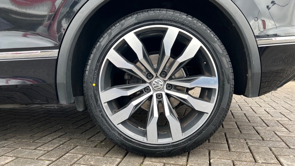 Used Volkswagen Tiguan 2019 for sale - 77021839: Photo 18