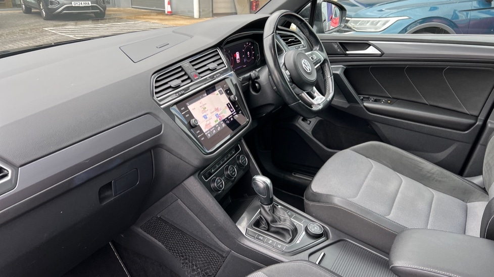 Used Volkswagen Tiguan 2019 for sale - 77021839: Photo 2