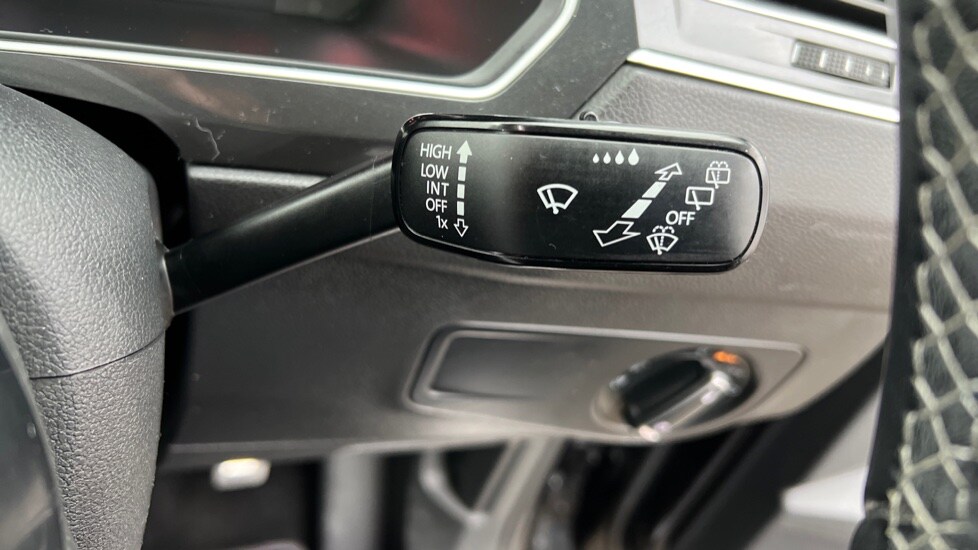 Used Volkswagen Tiguan 2019 for sale - 77021839: Photo 40