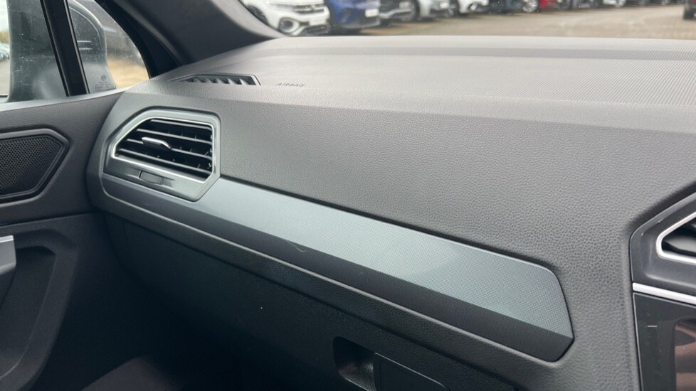 Used Volkswagen Tiguan 2019 for sale - 77021839: Photo 43