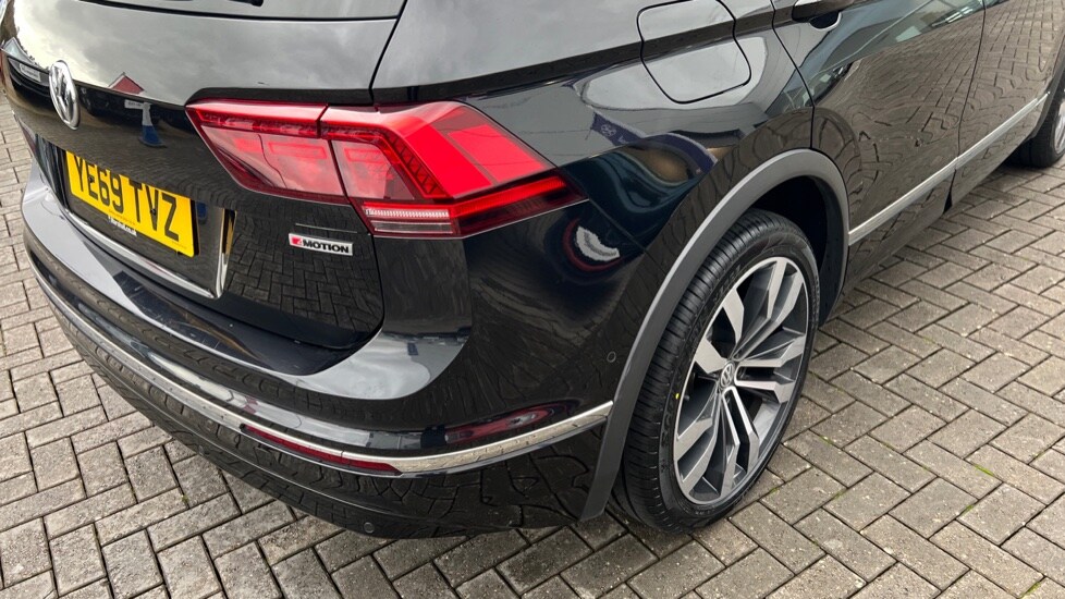 Used Volkswagen Tiguan 2019 for sale - 77021839: Photo 48